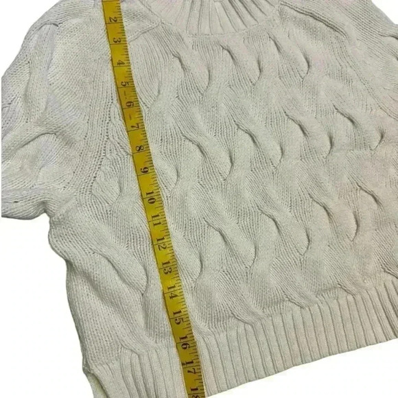 Banana Republic Cropped Knit Crewneck Sweater Size L. - Picture 7 of 9